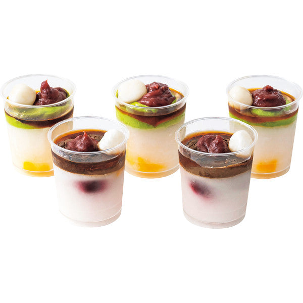 ホシフルーツ　黒蜜で食べるクリームあんみつ